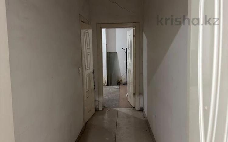 2-бөлмелі пәтер · 70 м² · 1/10 қабат, 17-шағынаудан, Еримбетова 1 a, бағасы: 17 млн ₸ в Шымкенте, Аль-Фарабийский р-н — фото 2