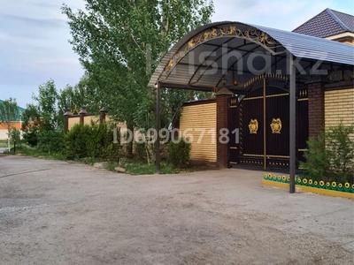 Отдельный дом · 5 комнат · 385 м² · 10.5 сот., Максота Кусаинова 1 230 за 230 млн 〒 в Актобе, жилой массив Заречный-4