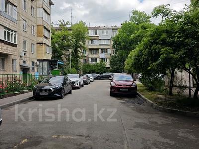1-бөлмелі пәтер · 34 м² · 3/5 қабат, мкр Аксай-2, Аксай 2 45 — Толе би, бағасы: 25 млн ₸ в Алматы, Ауэзовский р-н