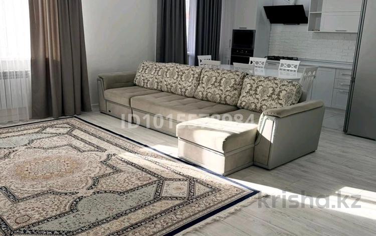 2-комнатная квартира · 72 м² · 2/9 этаж, мкр Нурсая, Таумуш Жумагалиев 15 за 35 млн ₸ в Атырау — фото 2