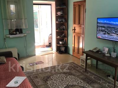 Продажа квартир в Алматинской обл.: 4-комнатная квартира, 90 м², 2/2 этаж, Абылайхана 7 — Хамле за 24 млн 〒 4-комнатная квартира, 90 м², 2/2 этаж, Абылайхана 7 — Хамле за 24 млн 〒 в Каскелене