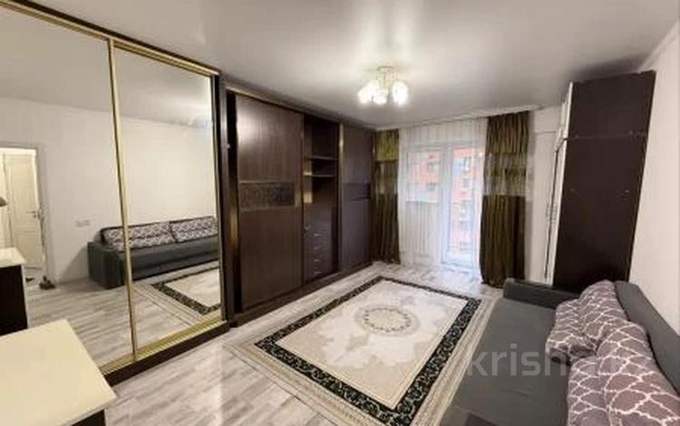 1-бөлмелі пәтер · 45 м² · 5/10 қабат, Жунисова, бағасы: 25.5 млн ₸ в Алматы, Наурызбайский р-н — фото 2