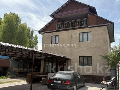 Отдельный дом · 6 комнат · 220 м² · 9 сот., мкр Шанырак-2, Кенжайлау 31 за 110 млн ₸ в Алматы, Алатауский р-н