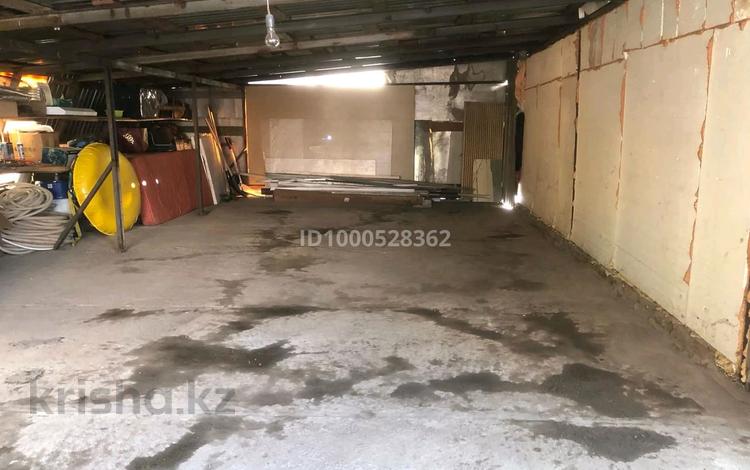 Гараж · 60 м² · Майдаконыр 44 — ул. Абылай хан СМОЛЛ, бағасы: 50 000 〒 в Астане, Алматы р-н — фото 2