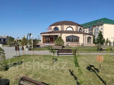 3-комнатная квартира · 82 м² · 1/6 этаж, Сауыргалиева 21 за 38.5 млн 〒 в Атырау, мкр Жилгородок