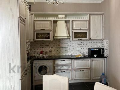 2-комнатная квартира · 65 м² · 10/12 этаж, мкр 5, Молдагуловой 3 за 24 млн ₸ в Актобе