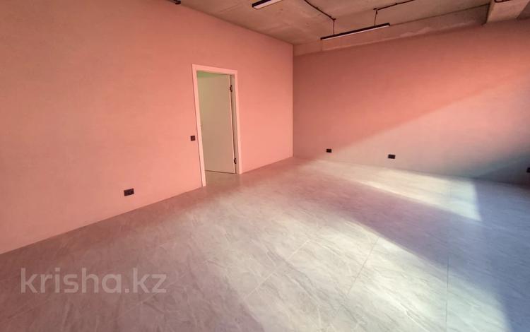Офисы, кабинеты и рабочие места · 400 м² за 2 млн ₸ в Алматы, Турксибский р-н — фото 23