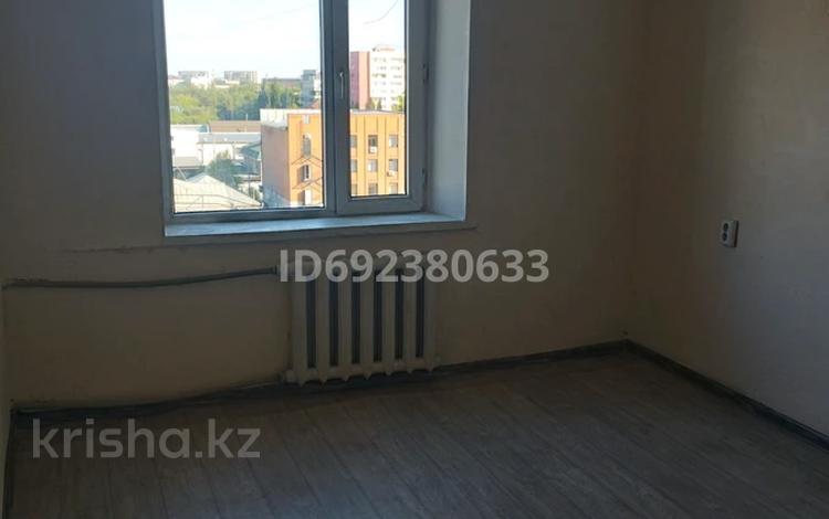 1-комнатная квартира, 19 м², 7/9 этаж, Дулатова 206 за 5.2 млн 〒 в Семее — фото 5