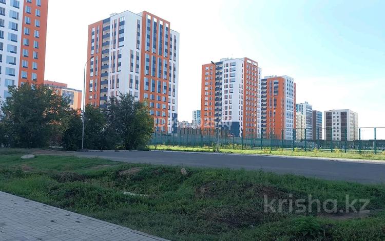 1-комнатная квартира · 36 м² · 4/9 этаж, А 75 1 — Пересечении с ул. Жургенова за 180 000 ₸ в Астане, Сарайшык р-н — фото 2