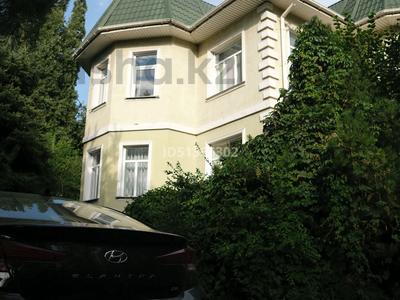Аренда домов или дач посуточно в Алматы: Дом · 8 комнат · 500 м², мкр Таусамалы, Акбата 5 — Конаева за 120 000 〒 Дом · 8 комнат · 500 м², мкр Таусамалы, Акбата 5 — Конаева за 120 000 〒 в Алматы, Наурызбайский р-н