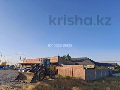 Отдельный дом · 3 комнаты · 250 м² · 10 сот., Керима Тленшина — Пахтакор за 50 млн 〒 в Шымкенте, Каратауский р-н