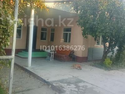 4-комнатная квартира · 49 м², Алмалык 10 за 60 000 ₸ в Шымкенте, Енбекшинский р-н
