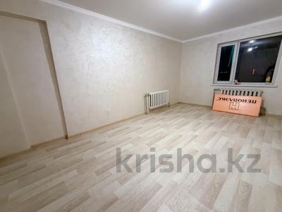 2-бөлмелі пәтер · 67 м² · 3/5 қабат, Муратбаева 26, бағасы: 23 млн ₸ в Талдыкоргане, мкр военный городок Жулдыз