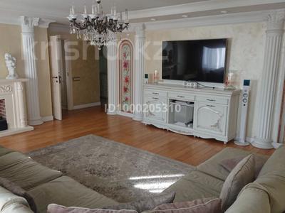 3-комнатная квартира · 132.1 м² · 3/9 этаж, Крылова 70 за 98.4 млн 〒 в Усть-Каменогорске, Ульбинский