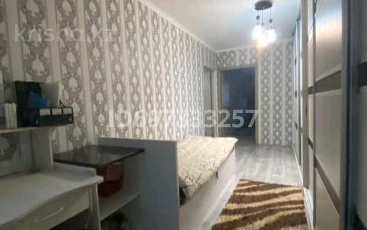 3-бөлмелі пәтер, 70 м², 4/4 қабат, Алия молдагулова 15, бағасы: 18.5 млн 〒 в Шымкенте — фото 2