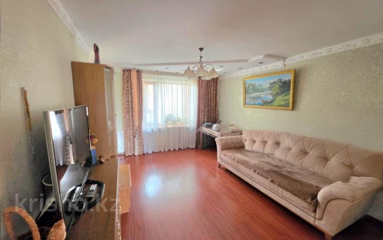 3-комнатная квартира · 62.3 м² · 4/10 этаж, Нурсултан Назарбаева 289 за 26 млн ₸ в Павлодаре — фото 2