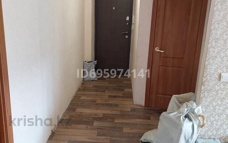 2-комнатная квартира · 43.7 м² · 2/5 этаж, 4 микрорайон — Средней школы 3 за 12 млн ₸ в Риддере — фото 2