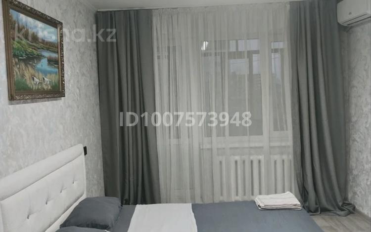 1-бөлмелі пәтер · 40 м² · 5/5 қабат, мкр Строитель 39 — Строитель, бағасы: 8 000 ₸ в Уральске — фото 2