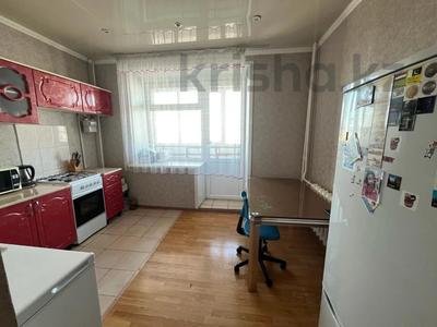 3-комнатная квартира, 84 м², 4/5 этаж, Досухамбетова за 30 млн 〒 в Петропавловске