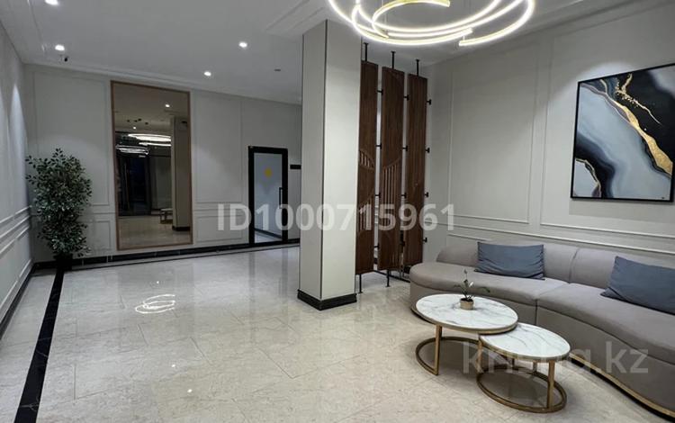 2-комнатная квартира · 51 м² · 4/20 этаж, Мангилик Ел 59 за 300 000 ₸ в Астане, Есильский р-н — фото 12