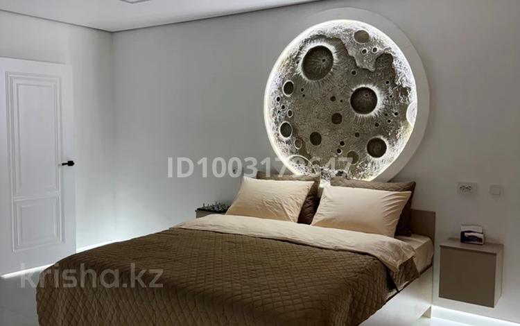 2-бөлмелі пәтер · 71 м² · 4/5 қабат, Ниеткалиева 9, бағасы: 28 000 〒 в Таразе — фото 2