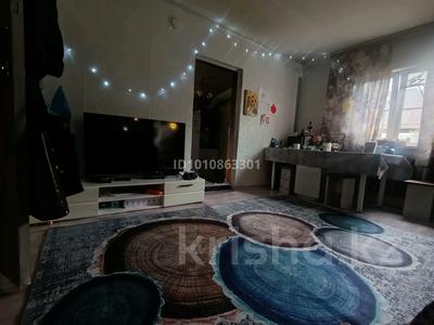 Отдельный дом · 4 комнаты · 130 м² · 4.7 сот., 15 линия — Титова за 26 млн ₸ в 