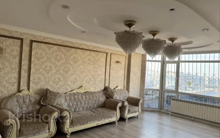 4-бөлмелі пәтер · 112 м² · 7/9 қабат, Мамыр-3 ш/а. 3, бағасы: 82 млн ₸ в Алматы, Ауэзовский р-н — фото 2