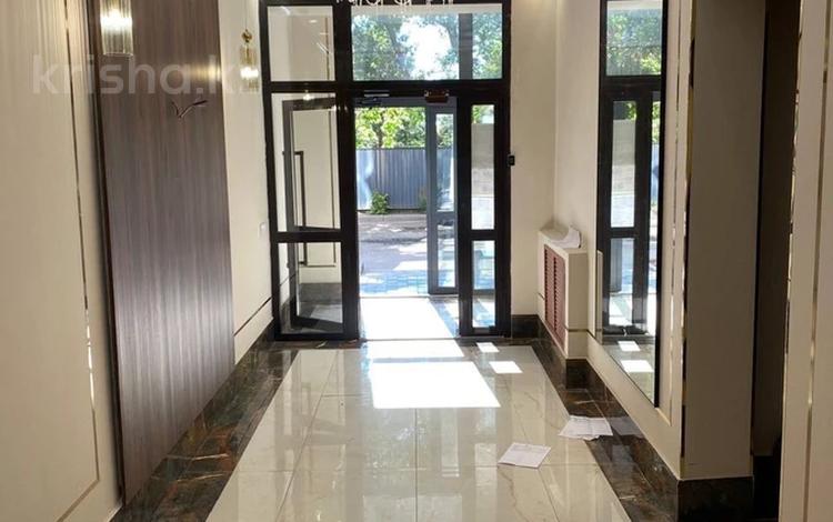 2-бөлмелі пәтер · 77.8 м² · 6/9 қабат, Ауельбекова 120а, бағасы: ~ 32.7 млн ₸ в Кокшетау — фото 2