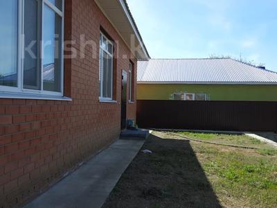 Жеке үй · 4 бөлме · 208 м² · 11 сот., Автобаза связи 42, бағасы: 40 млн ₸ в Актобе, жилой массив Заречный-1