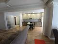 2-комнатная квартира · 64 м² · 6/13 этаж, Муратбаева — Райымбека за 280 000 ₸ в Алматы, Алмалинский р-н — фото 5