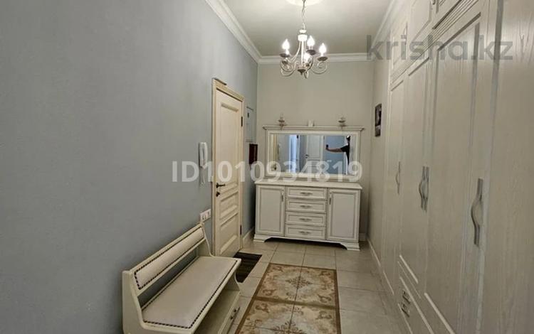 5-бөлмелі пәтер · 150 м² · 2/4 қабат, Ботаническая 12/1, бағасы: 90 млн ₸ в Караганде, Казыбек би р-н — фото 2