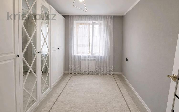 3-комнатная квартира · 73.4 м² · 8/9 этаж, 9 микрорайон — район МЖК за 19 млн ₸ в Темиртау — фото 2