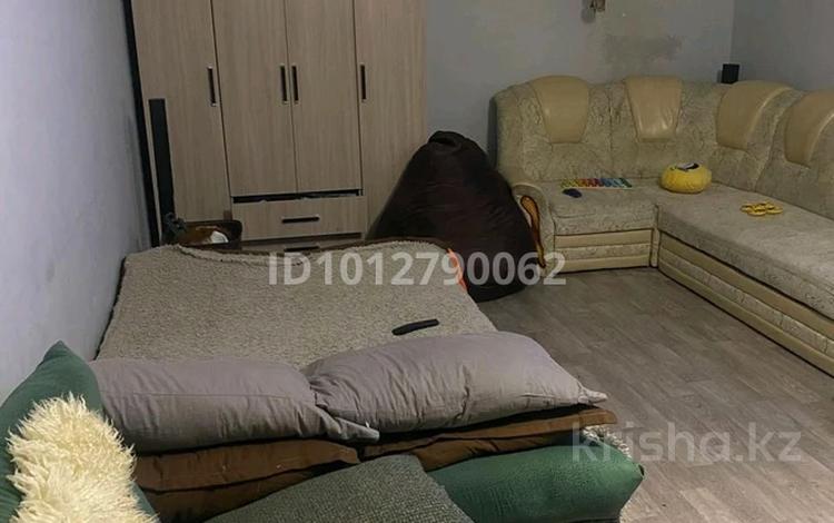 Жеке үй · 16 бөлме · 230 м² · 9 сот., Береке (Память Ильича), бағасы: 15 млн ₸ в Атырау — фото 4