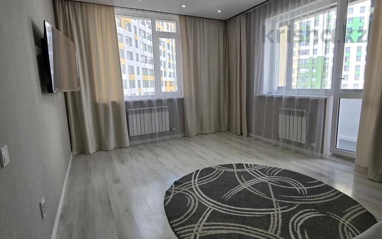 2-комнатная квартира · 66 м² · 8/18 этаж, Бейбарыс Султан 12 за 400 000 ₸ в Астане, Сарыарка р-н — фото 2