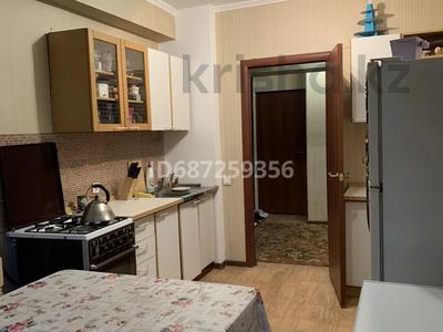 3-комнатная квартира, 60 м², 4/5 этаж, Богенбай батыра 239 за 52 млн 〒 в Алматы, Алмалинский р-н