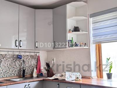 Жеке үй · 4 бөлме · 172 м² · , мкр Турлан 11 — Есенова, бағасы: 45 млн ₸ в Шымкенте, Абайский р-н