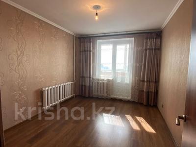 3-комнатная квартира, 64 м², 9/10 этаж, Володарского за 22.4 млн 〒 в Петропавловске