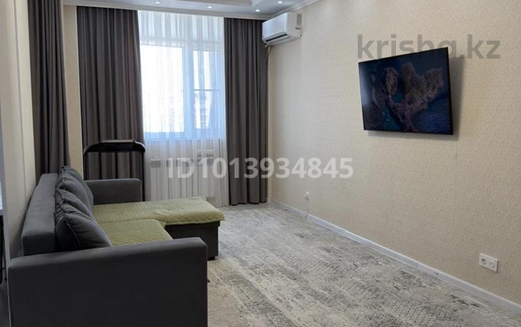 3-комнатная квартира · 70 м² · 8/8 этаж, Улы Дала 65/1 за 47 млн ₸ в Астане, Есильский р-н — фото 2