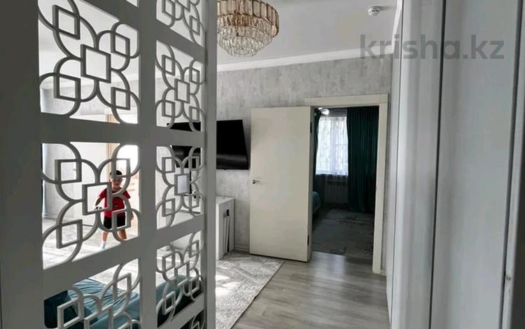 3-комнатная квартира · 71 м² · 12/12 этаж, мкр Акбулак, Дарабоз за 45 млн ₸ в Алматы, Алатауский р-н — фото 2