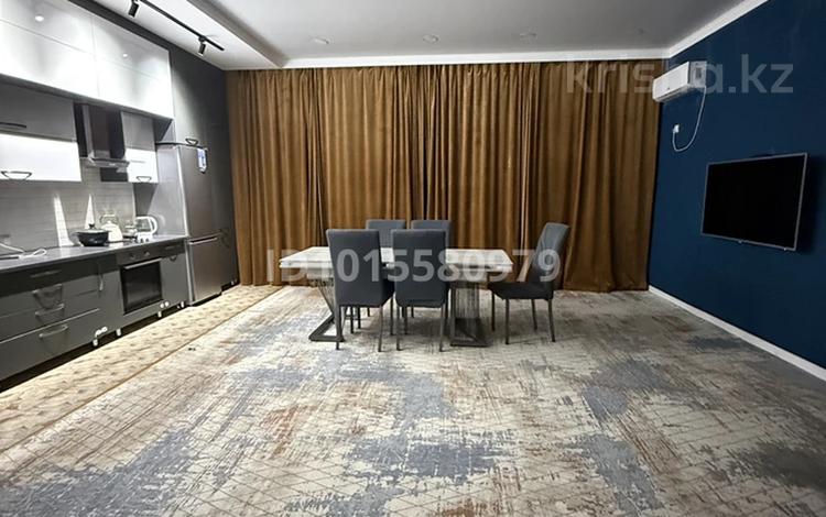 2-комнатная квартира · 80 м² · 12/12 этаж, 16-й мкр 50 за 22 млн ₸ в Актау — фото 3