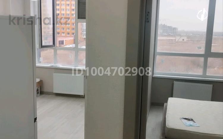 1-комнатная квартира · 34 м² · 4/9 этаж, E-669 13 — проспект Улы Дала около заправки Аурика, чуть дальше пересечение с ул за 250 000 ₸ в Астане, Есильский р-н — фото 2