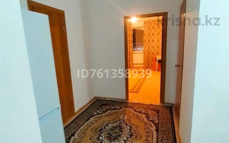 1-бөлмелі пәтер · 62 м² · 16/17 қабат, мкр Юго-Восток, Бауыржан Момышұлы 28 — Прокуратура, бағасы: 22.5 млн ₸ в Караганде, Казыбек би р-н — фото 3