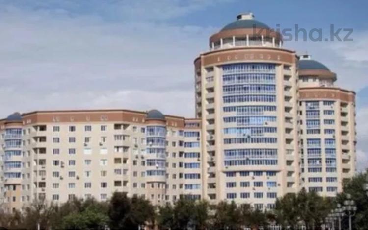 5-бөлмелі пәтер · 220 м² · 6/14 қабат, мкр Ардагер, Кулманоыв 1, бағасы: ~ 148.8 млн ₸ в Атырау — фото 2