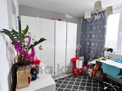 2-комнатная квартира · 53 м² · 9/9 этаж, 4мкр 10 за 17.5 млн ₸ в Аксае