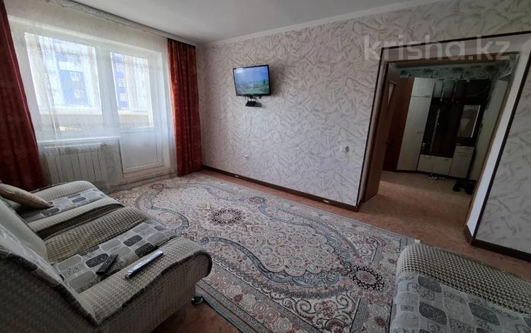 1-комнатная квартира · 45 м² · 2/5 этаж, Есенберлина за 16.5 млн ₸ в Усть-Каменогорске — фото 2