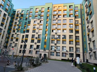 1-бөлмелі пәтер · 49.5 м² · 8/10 қабат, Сайран ш/а., Утеген батыра 285/8 ү., 20 кор., бағасы: 38 млн ₸ в Алматы, Ауэзовский р-н