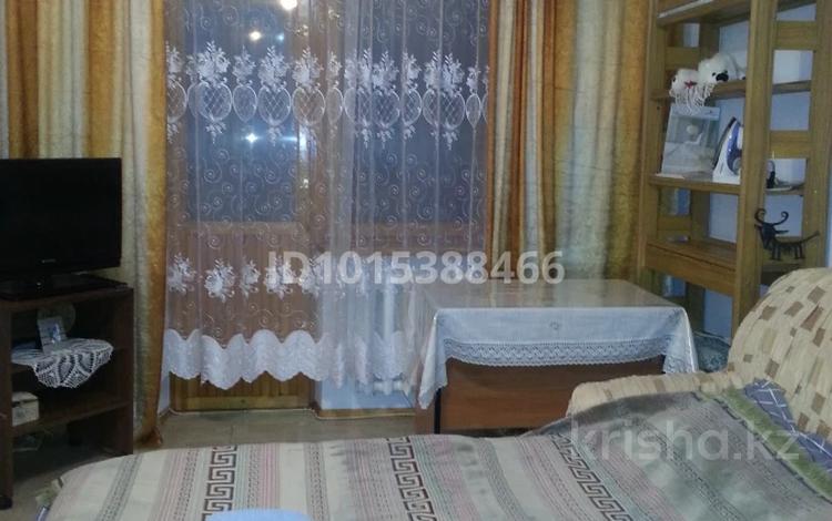 1-комнатная квартира · 31 м² · 2/5 этаж, Кабанбай Батыра 205 — Ауэзова за 290 000 ₸ в Алматы, Алмалинский р-н — фото 2