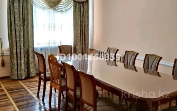3-бөлмелі пәтер · 92.5 м² · 1/3 қабат, Деева 7, бағасы: 36 млн ₸ в Жезказгане — фото 2