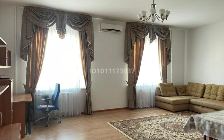 2-бөлмелі пәтер · 58.3 м² · 3/4 қабат, мкр Центральный, Академика Жарбосынова — Центр города, бағасы: 25 млн ₸ в Атырау — фото 2