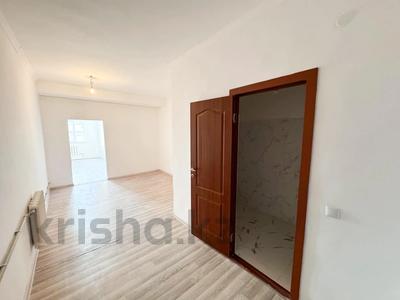 1-бөлмелі пәтер · 38 м² · 2/5 қабат, Абая 254, бағасы: 10.4 млн ₸ в Талдыкоргане